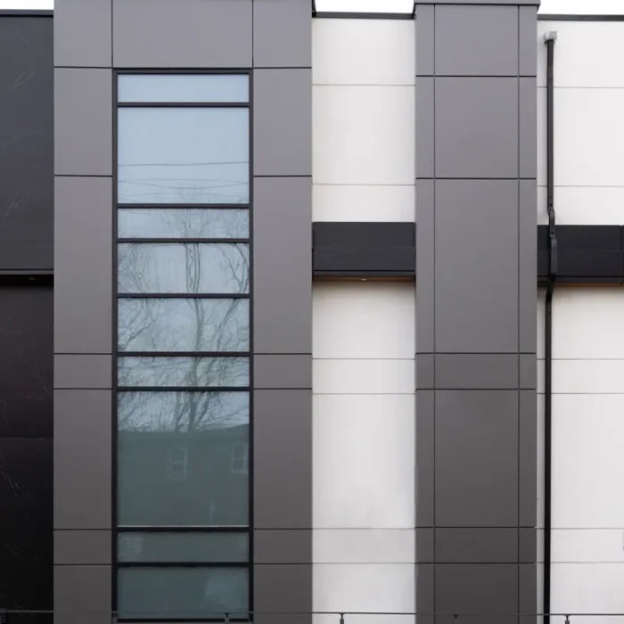 297 Poyntz Ave 5 Project Photo 05