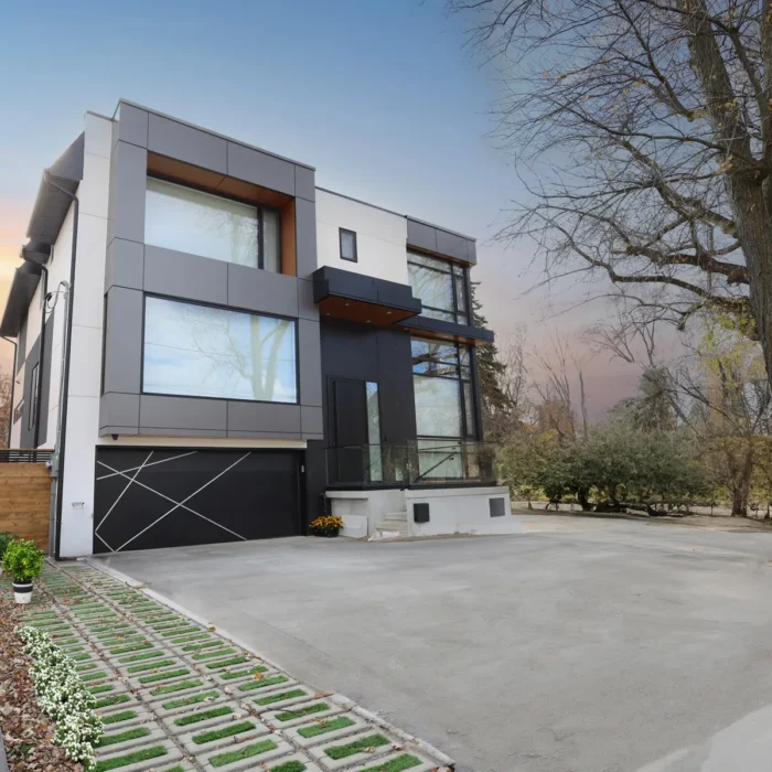 297 Poyntz Ave 5 Project Photo 21