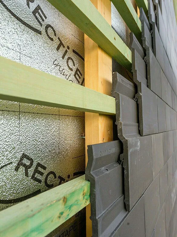 Cladding Installation Team 1