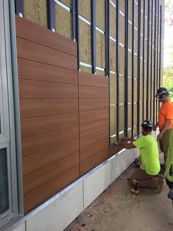Cladding Installation Team 2